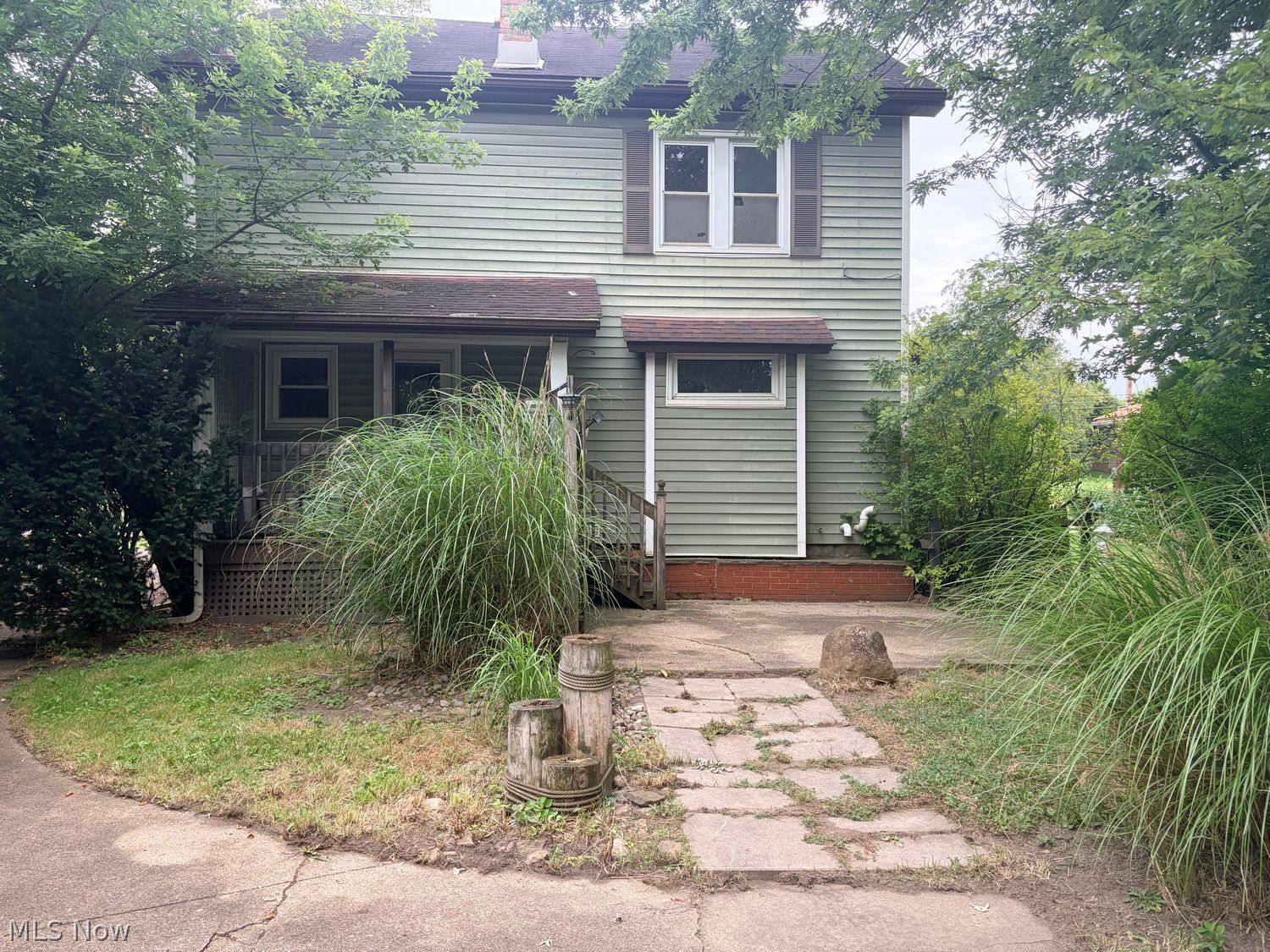 915 N Main Street Niles OH 44446