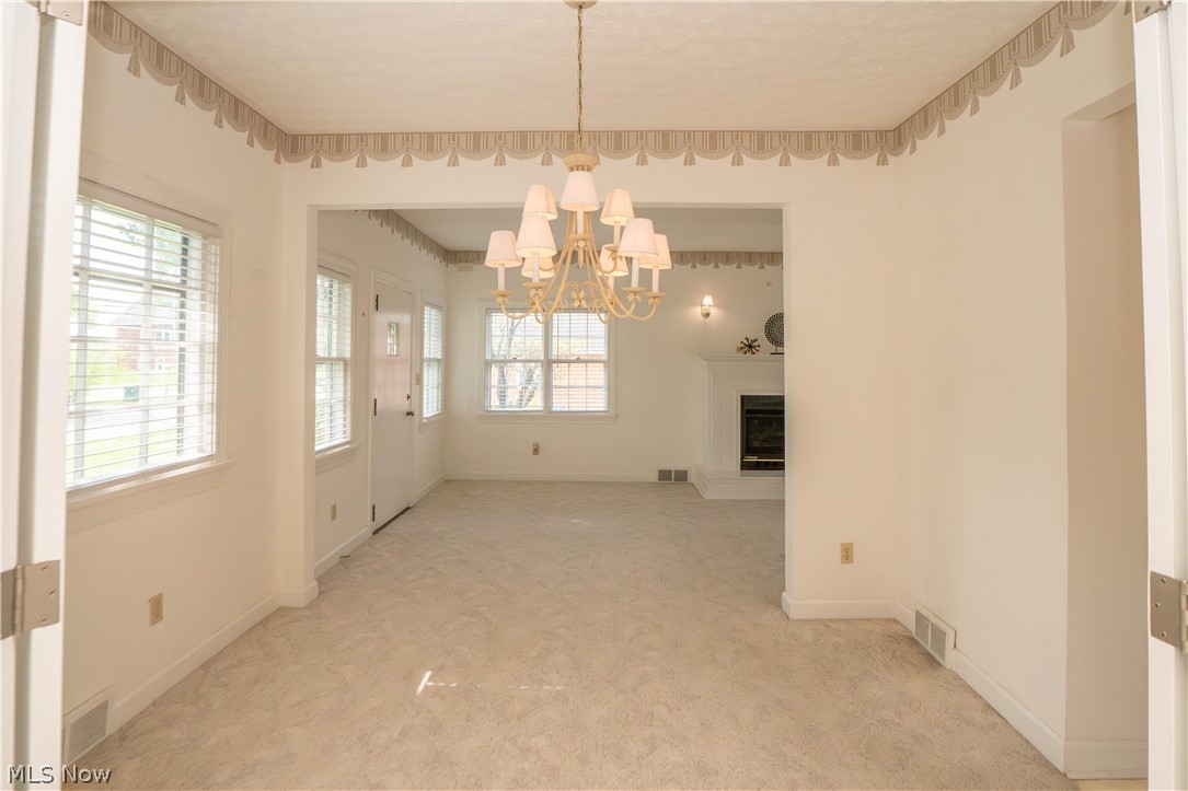 215 Lake Avenue NE Hartville OH 44632