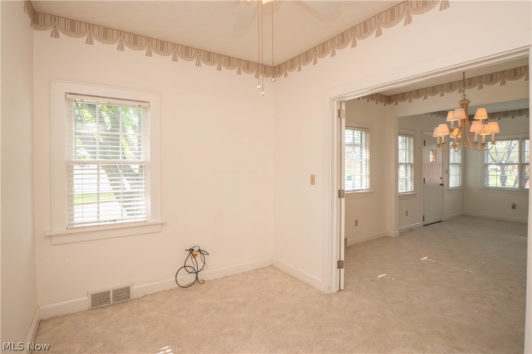 215 Lake Avenue NE Hartville OH 44632
