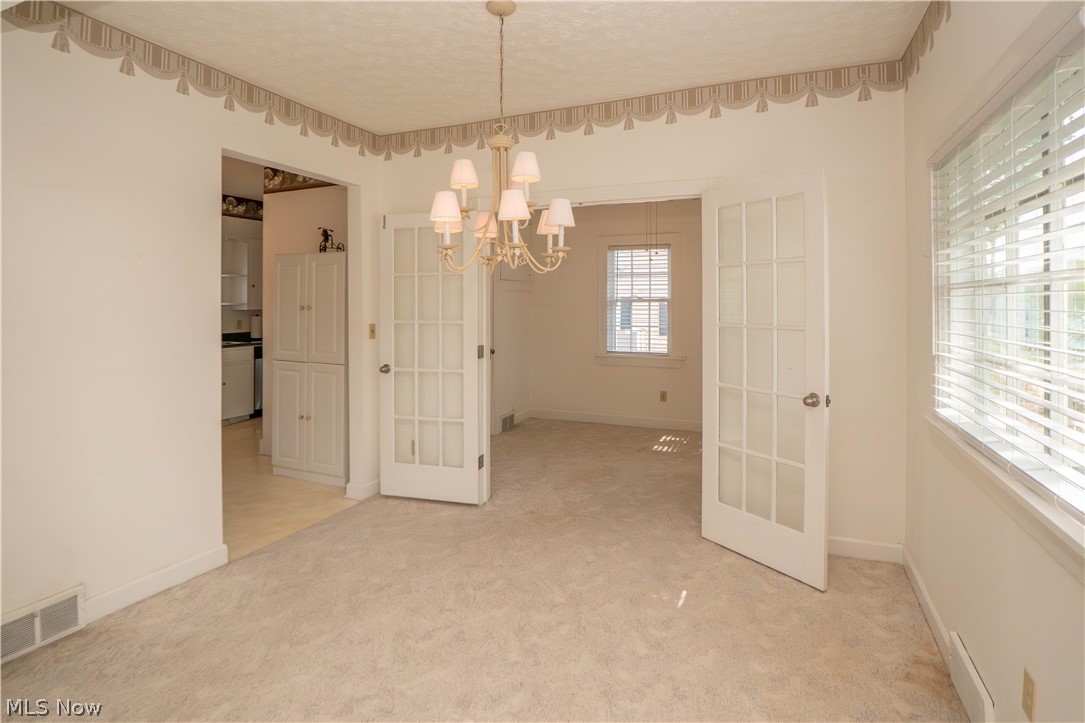 215 Lake Avenue NE Hartville OH 44632