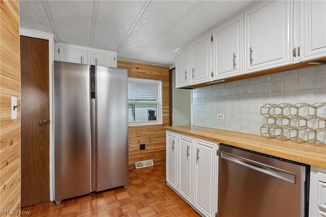 1565 Guenevere Street Streetsboro OH 44241