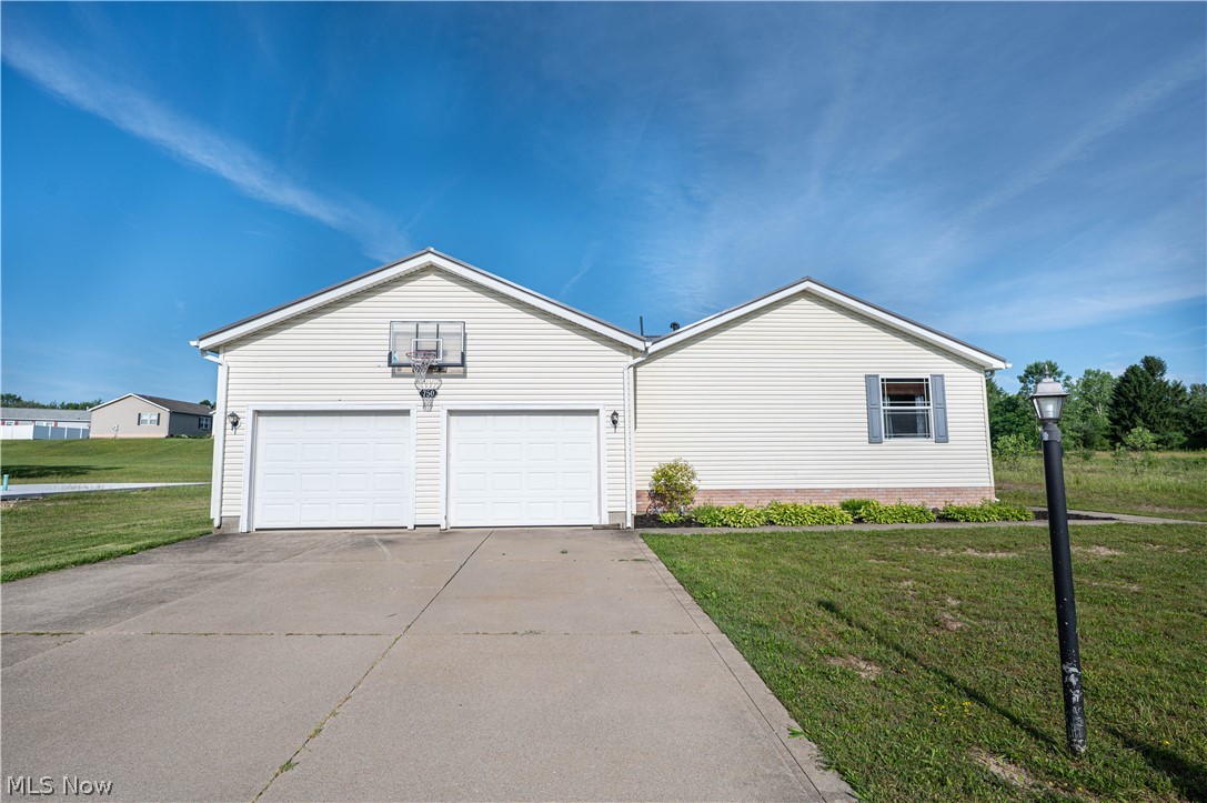 750 Lawnview Boulevard Chardon OH 44024