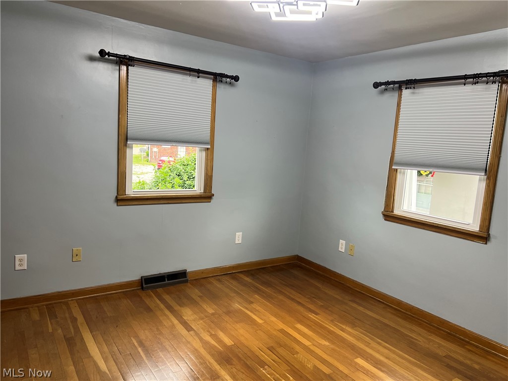 100 W 44th Street Shadyside OH 43947