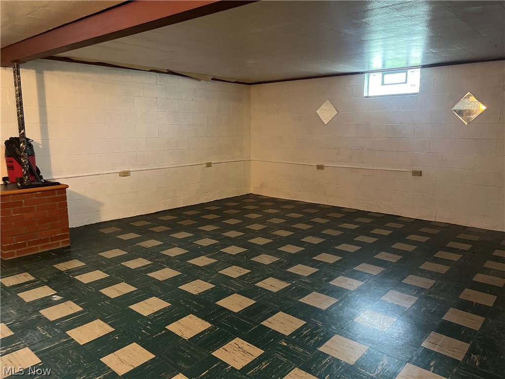 100 W 44th Street Shadyside OH 43947