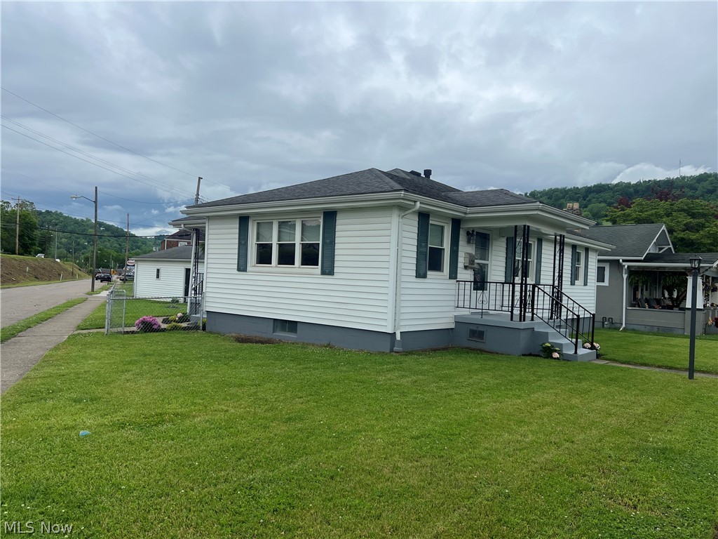 100 W 44th Street Shadyside OH 43947