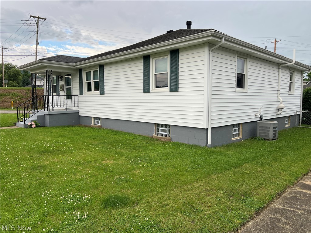 100 W 44th Street Shadyside OH 43947