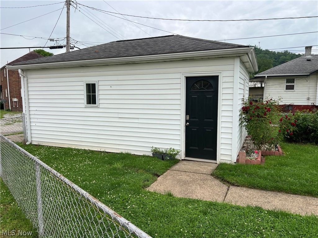 100 W 44th Street Shadyside OH 43947