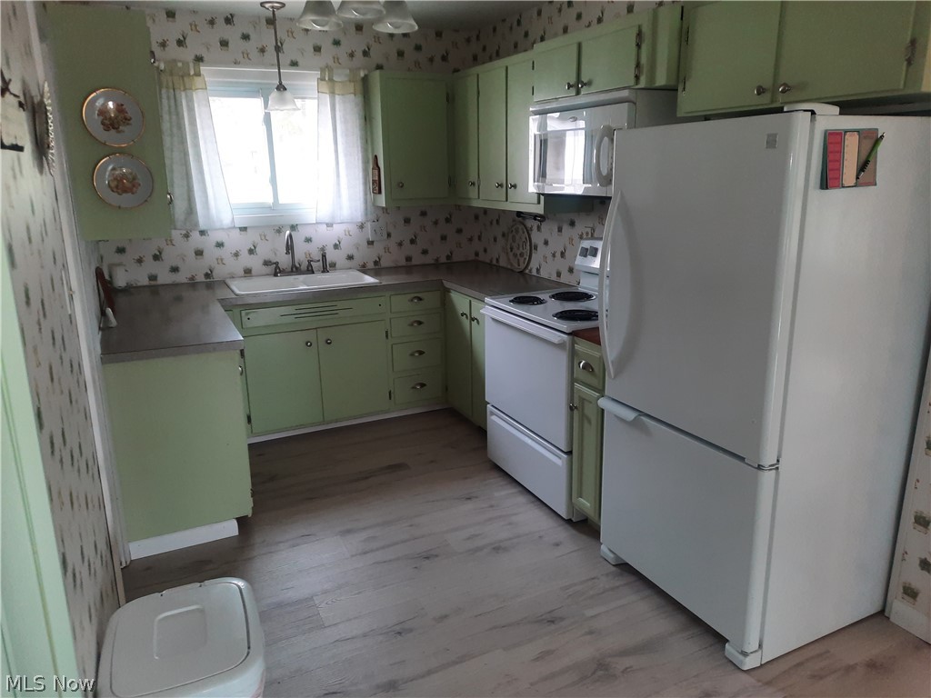 5991 Lake Shore Drive Andover OH 44003