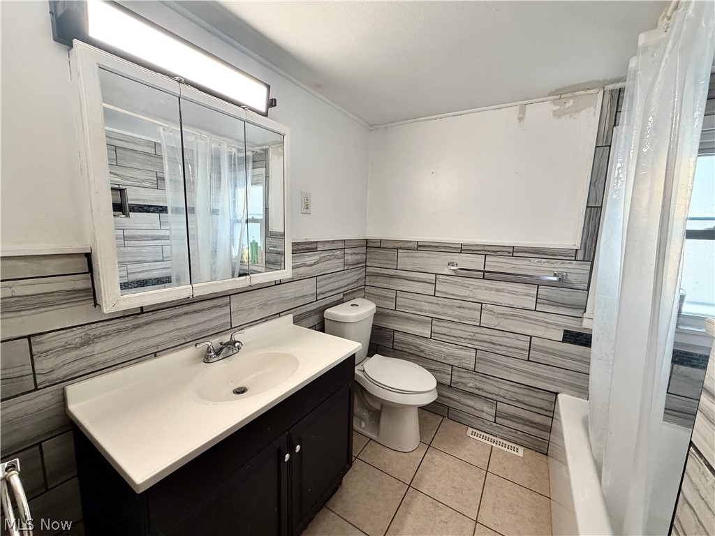 324 Bechtel Road Leavittsburg OH 44430