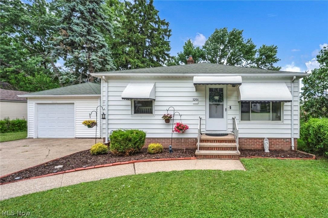 3206 Torrington Avenue Parma OH 44134