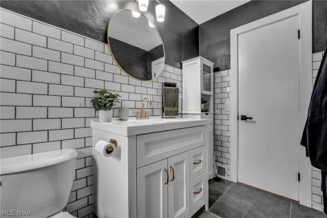 3206 Torrington Avenue Parma OH 44134