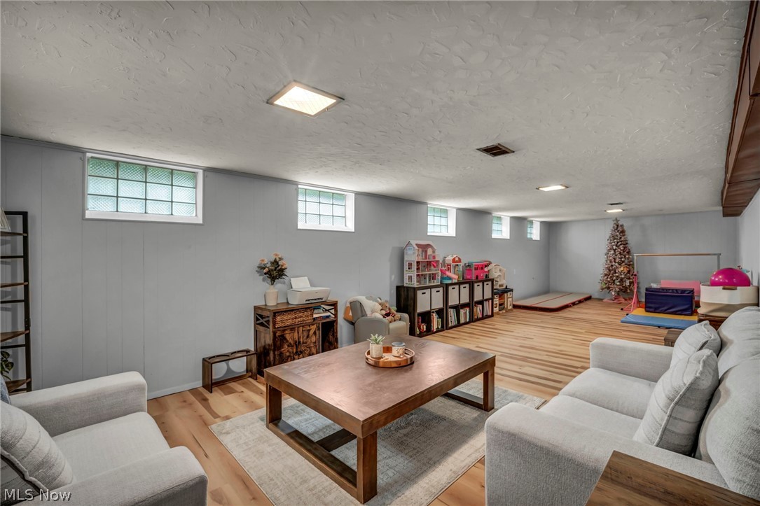3206 Torrington Avenue Parma OH 44134