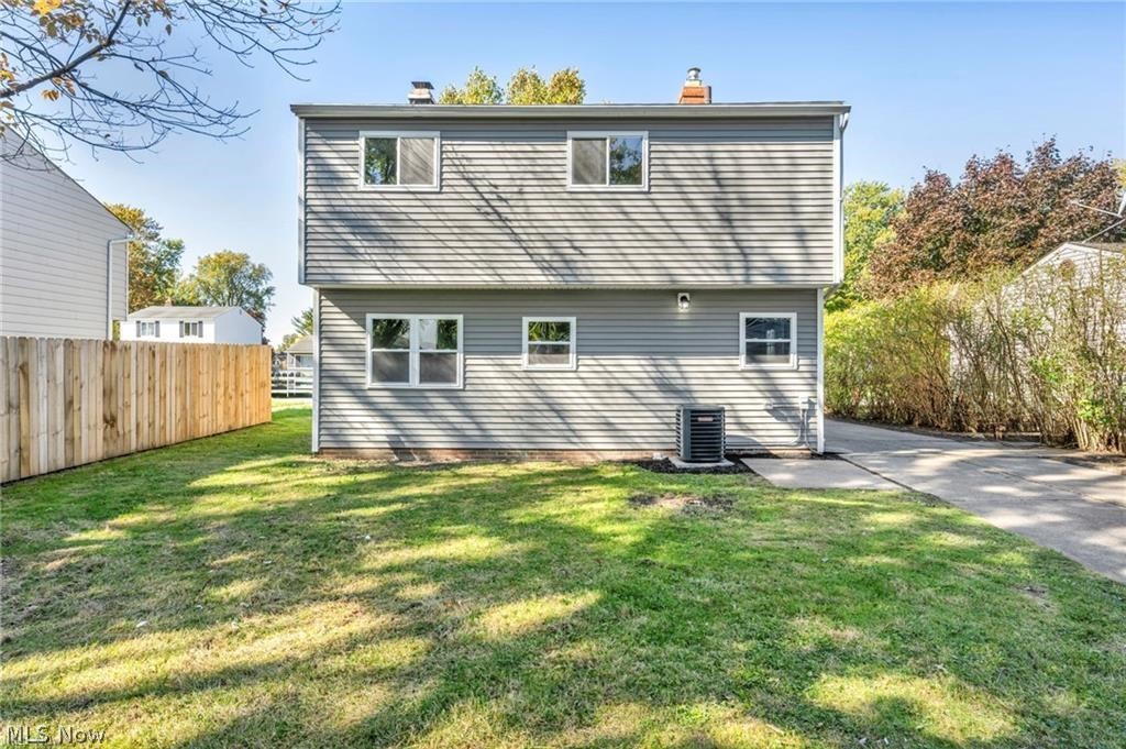 1015 E 347th Street Eastlake OH 44095