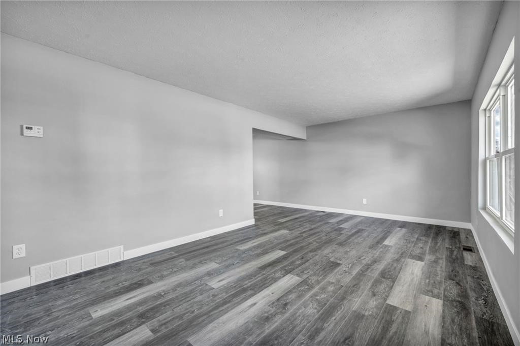 1015 E 347th Street Eastlake OH 44095