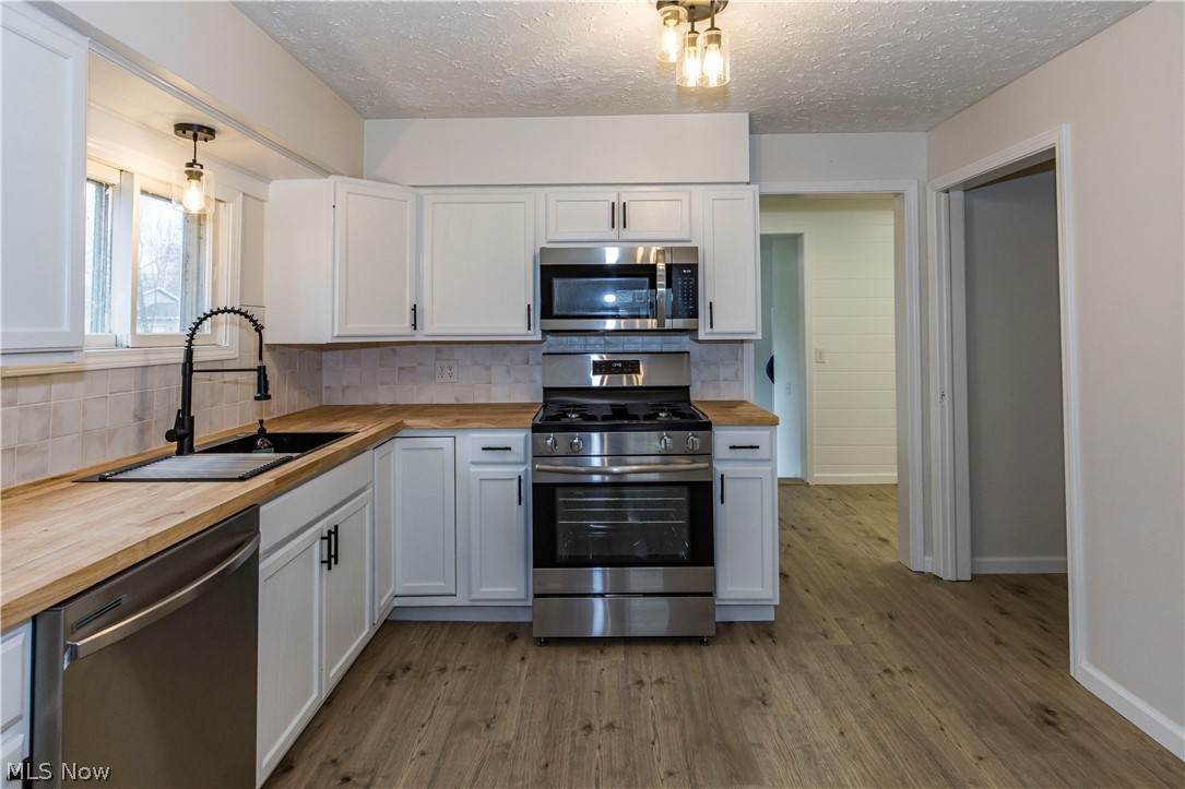 1463 4th Street Lakemore OH 44250