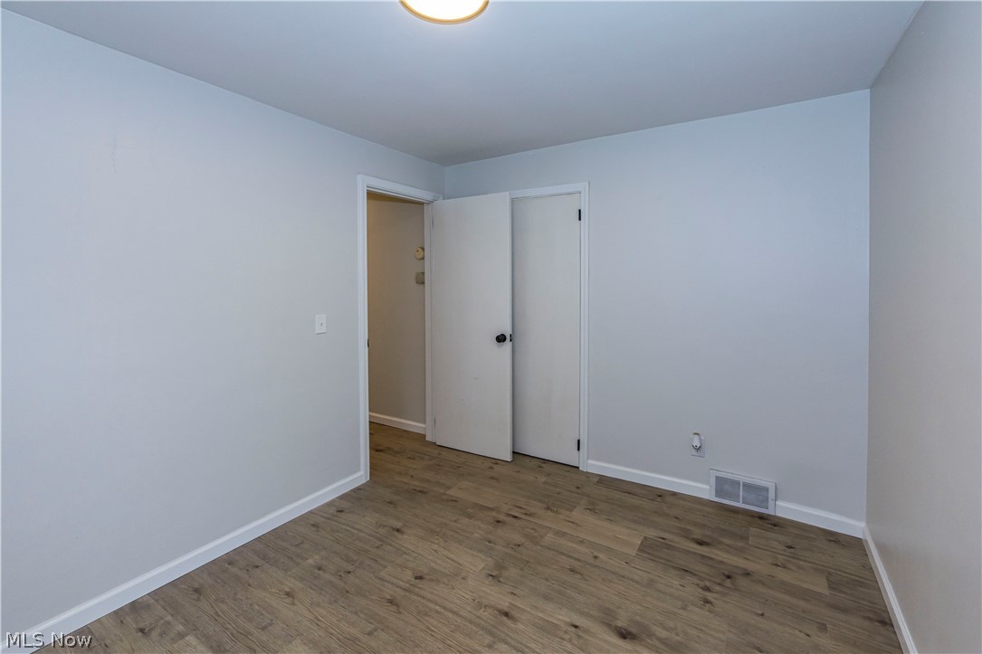 1463 4th Street Lakemore OH 44250