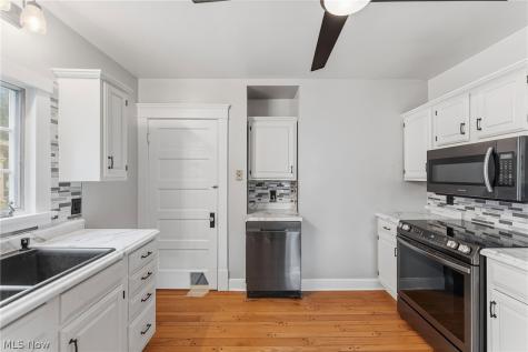 384 Bank Street Painesville OH 44077