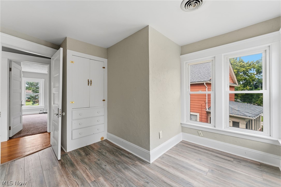 384 Bank Street Painesville OH 44077