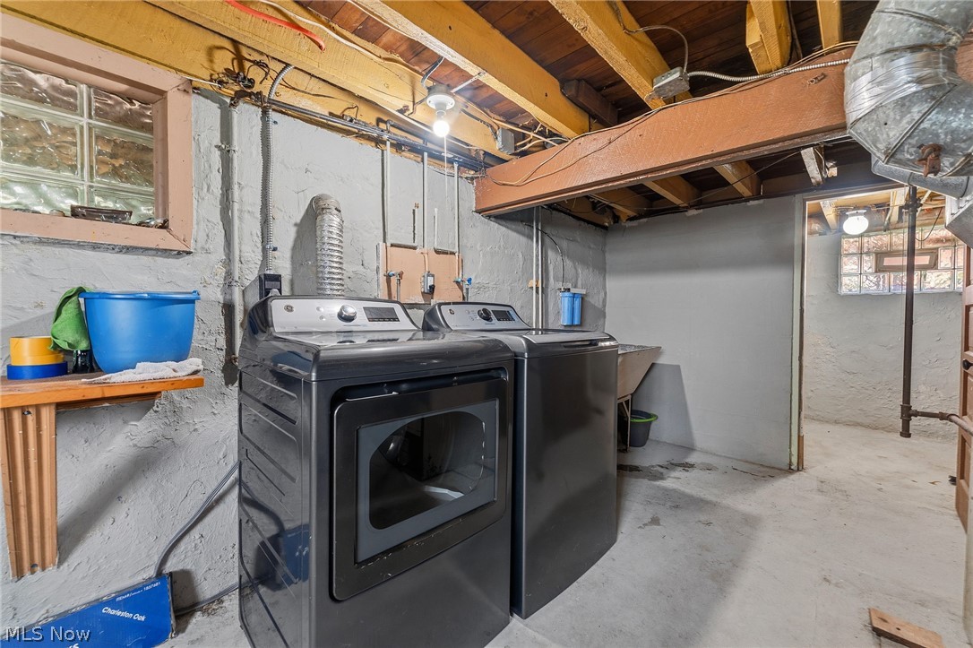 384 Bank Street Painesville OH 44077