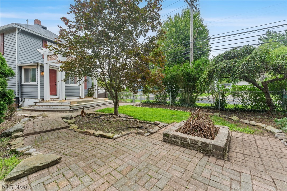 384 Bank Street Painesville OH 44077