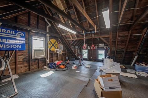 1473 Wyandotte Avenue Lakewood OH 44107