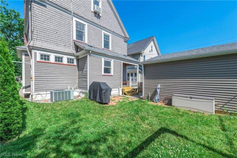 1473 Wyandotte Avenue Lakewood OH 44107