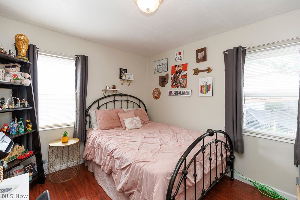 521 Cambridge Avenue Elyria OH 44035