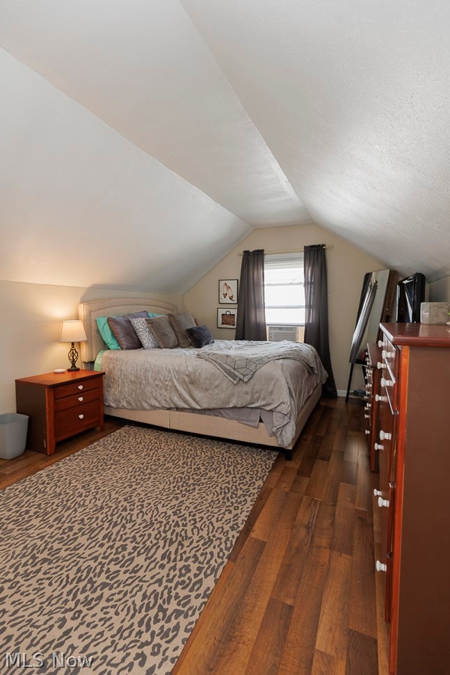 521 Cambridge Avenue Elyria OH 44035