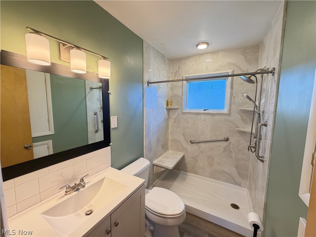 676 Lucille Drive Elyria OH 44035