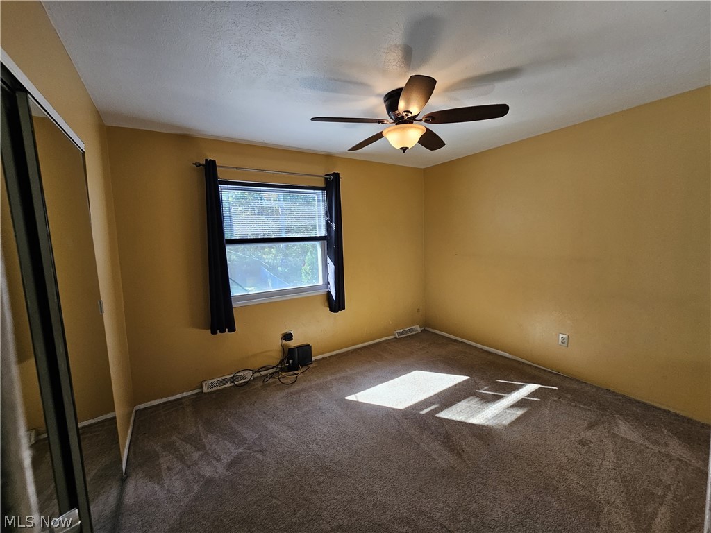 6698 Hedgeline Bedford Heights OH 44146