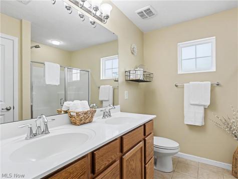 3127 Liberty Ledges Drive Twinsburg OH 44087