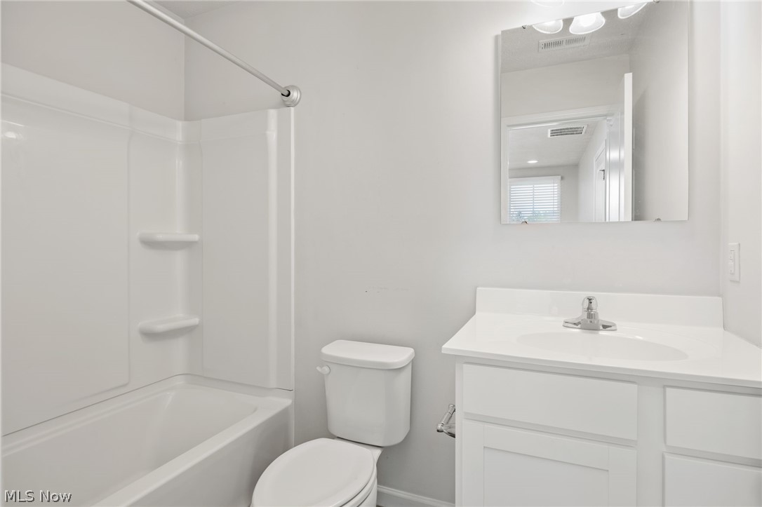 5700 Burlington Drive Chippewa Lake OH 44215