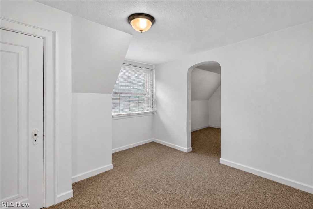 654 Moreley Avenue Akron OH 44320
