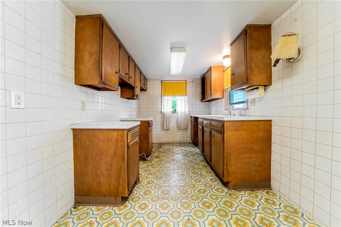 649 Sheffield Road Sheffield Lake OH 44054