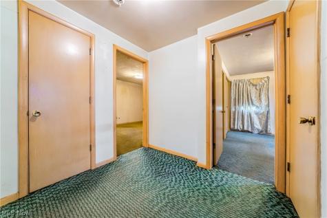649 Sheffield Road Sheffield Lake OH 44054