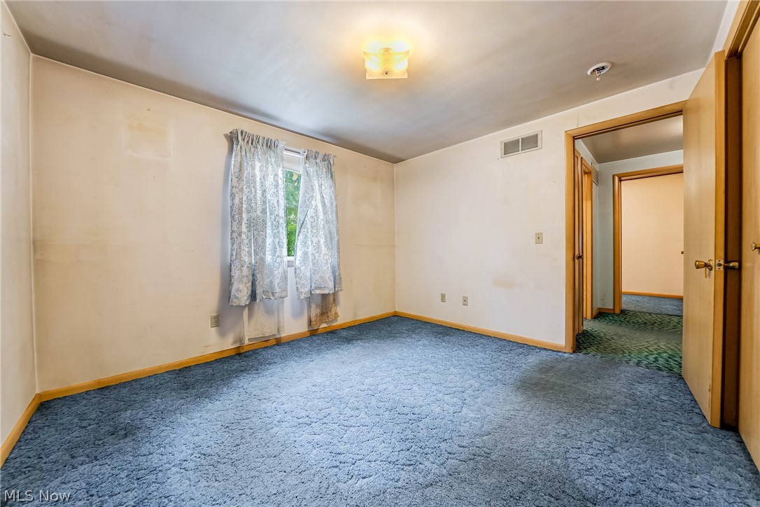 649 Sheffield Road Sheffield Lake OH 44054