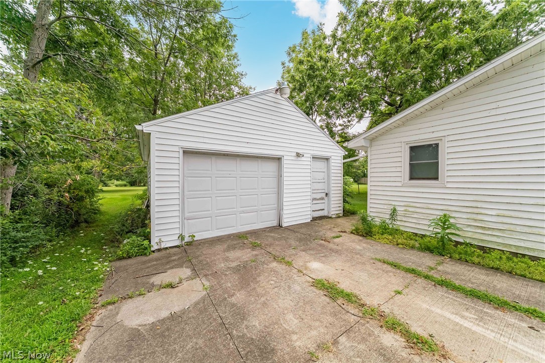 649 Sheffield Road Sheffield Lake OH 44054