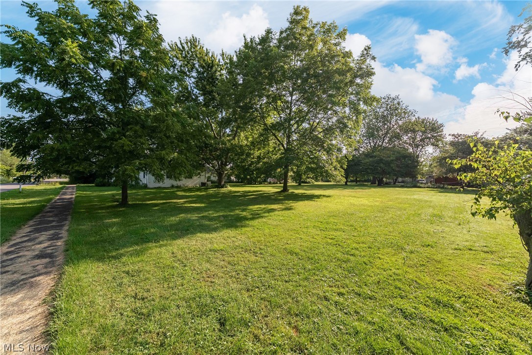 649 Sheffield Road Sheffield Lake OH 44054