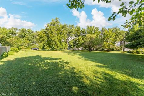 649 Sheffield Road Sheffield Lake OH 44054