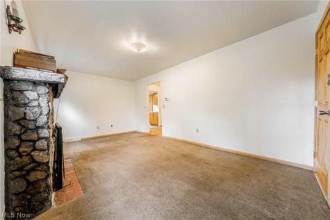 649 Sheffield Road Sheffield Lake OH 44054