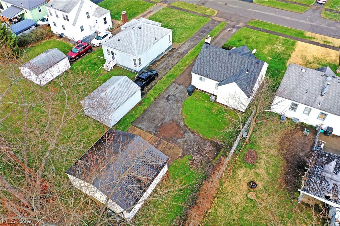 374 Meadowbrook Avenue SE Warren OH 44483