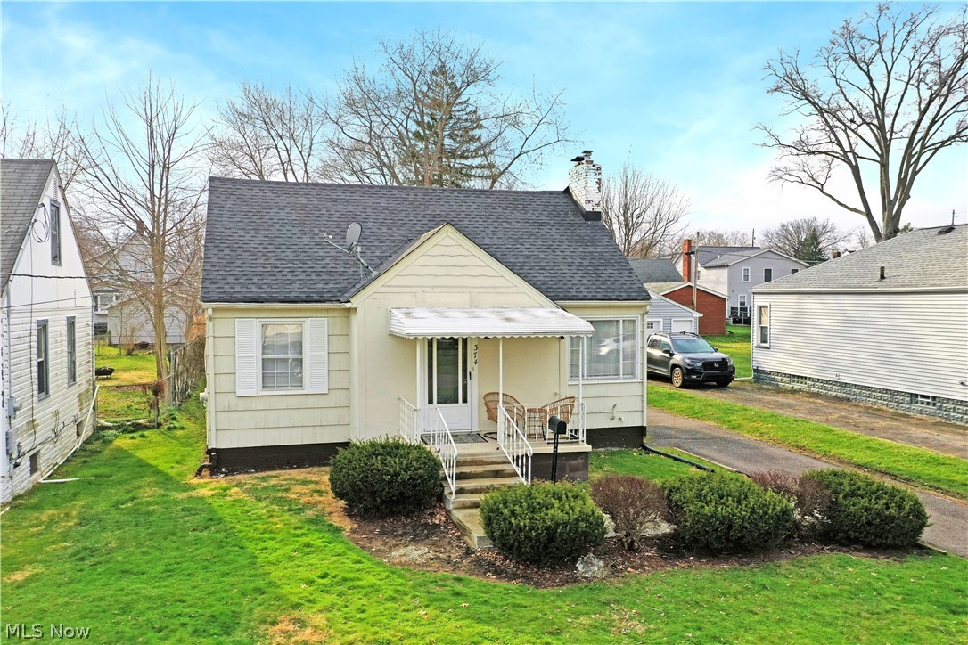 374 Meadowbrook Avenue SE Warren OH 44483