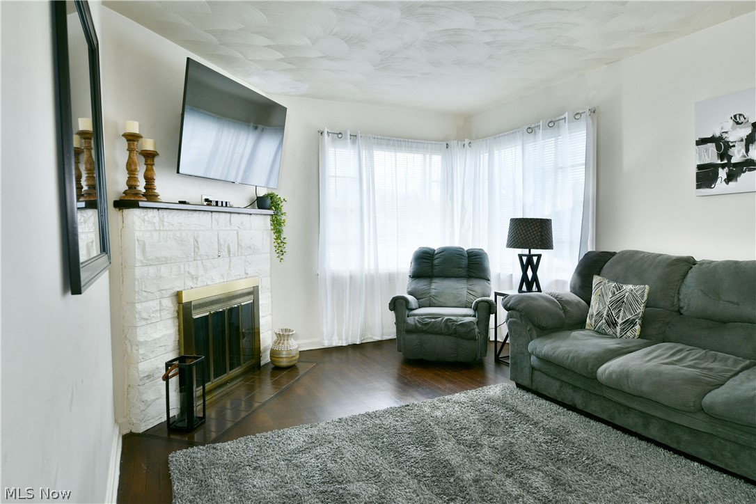374 Meadowbrook Avenue SE Warren OH 44483