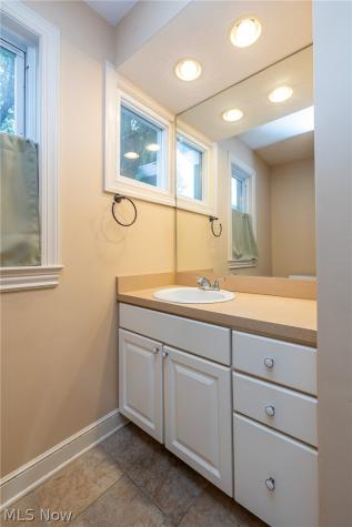 1455 Canterbury Road Westlake OH 44145