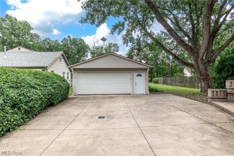 1455 Canterbury Road Westlake OH 44145