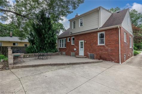 1455 Canterbury Road Westlake OH 44145
