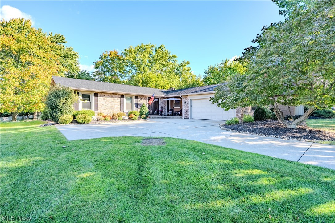 17096 Hawks Lookout Lane Strongsville OH 44136