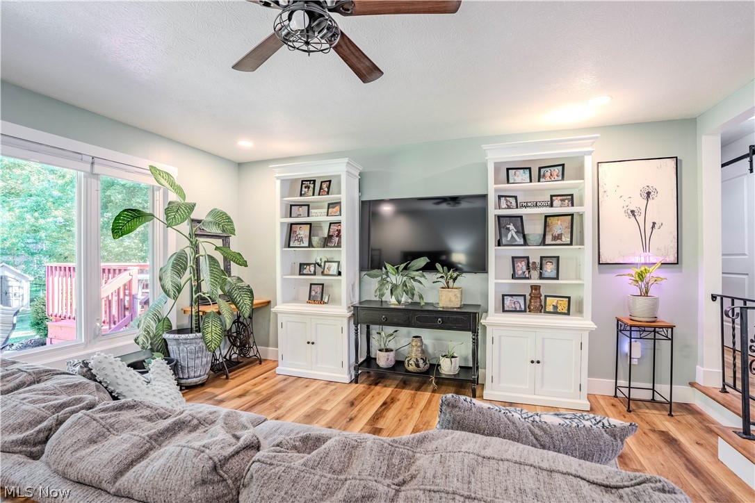 17096 Hawks Lookout Lane Strongsville OH 44136