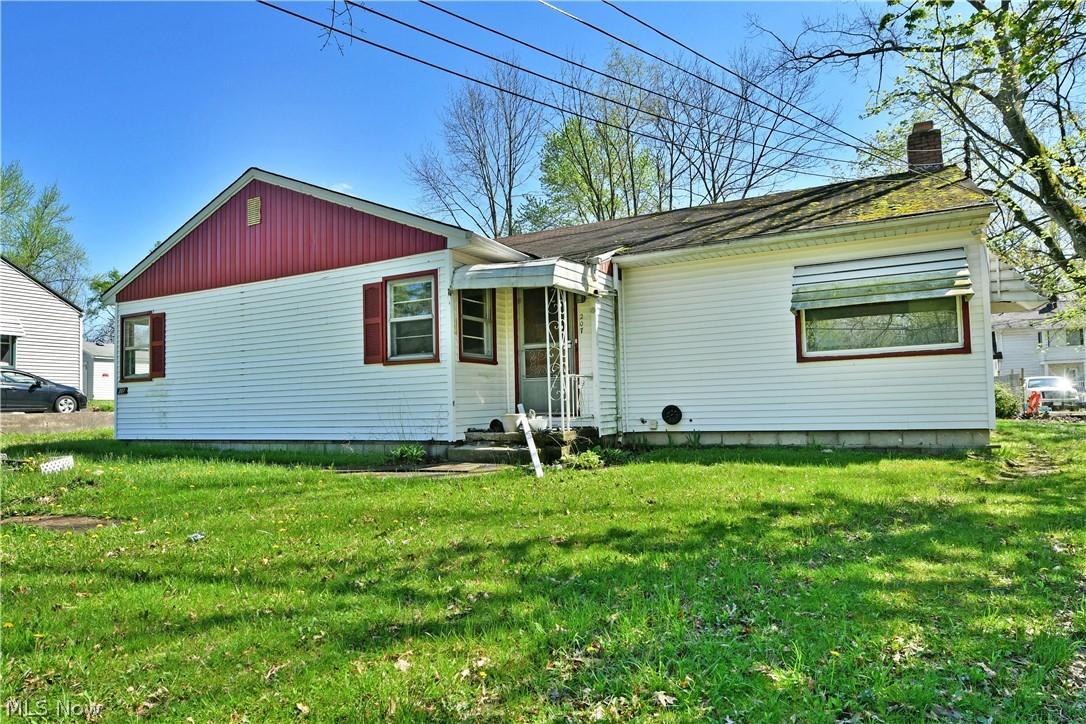 207 S Belle Vista Youngstown OH 44509