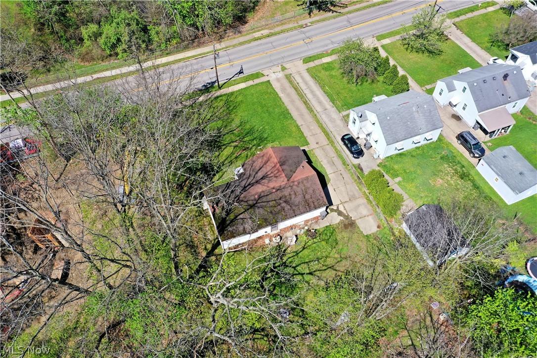 207 S Belle Vista Youngstown OH 44509